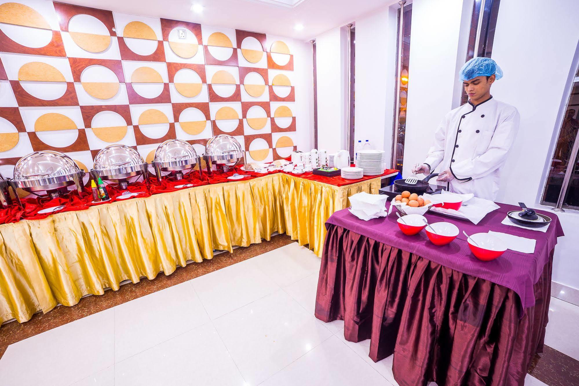 Nascent Gardenia Luxury Suites Dhaka Eksteriør bilde